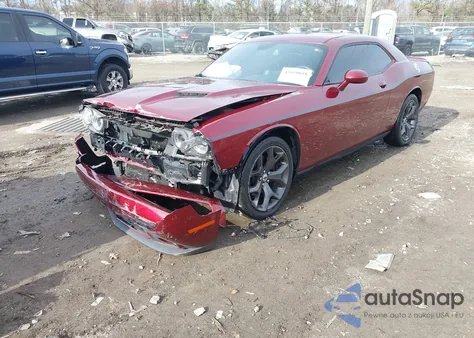 2018 Dodge Challenger Sxt Plus z USA, uszkodzony, nr VIN 2C3CDZAG6JH231763
